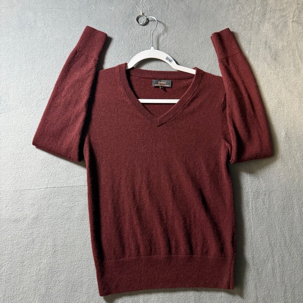 Quince Womens 100% Mongolian Cashmere V-Neck Sweater Burgundy XS Fine Knit